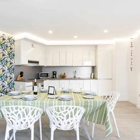 아파트 Ocean Garden 1002 Penthouse With Seaviem *